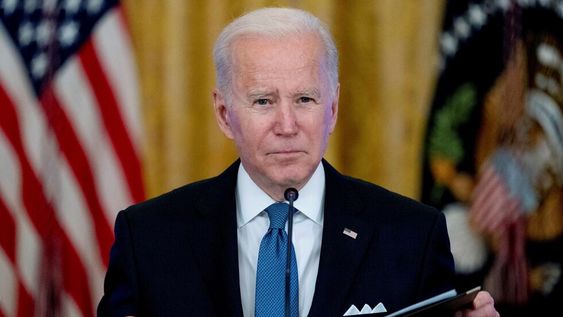 Joe Biden viajará a Texas para reunirse con familiares de las víctimas del tiroteo en una escuela. (AP)