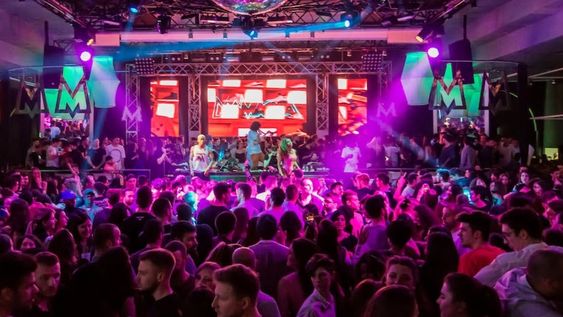 Los amigos del individuo pidieron que quienes tuvieran alguna información de lo sucedido se contactaran con ellos, ya que aseguraron haber perdido de  vista al joven antes de medianoche. Imagen Ilustrativa. Foto: Pexels.