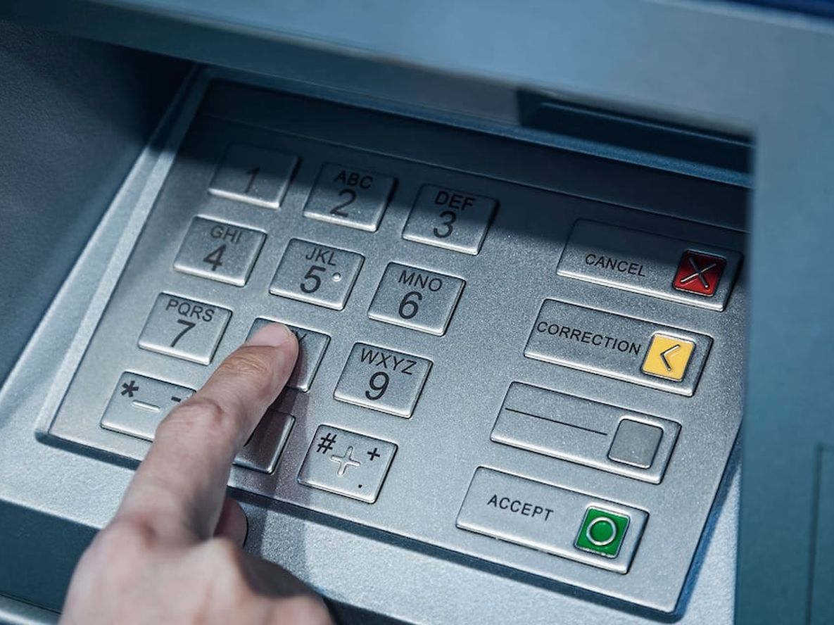 No olvides presionar este botón: la simple acción que puede salvar tu cuenta bancaria