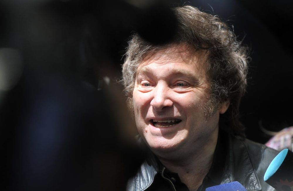 El candidato a la Presidencia de Argentina líder de La Libertad Avanza (ultrederecha), Javier Milei, fue elegido como presidente de Argentina. EFE/Enrique Garcia Medina