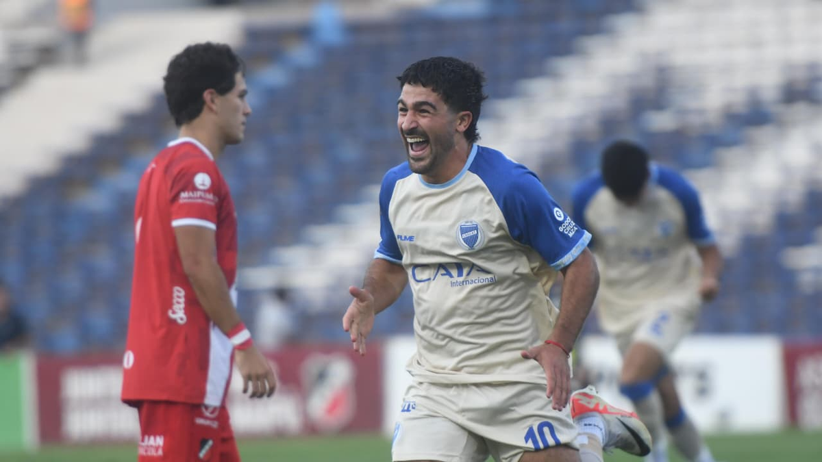 Godoy Cruz volvió a sonreír de la mano de Vicente Poggi