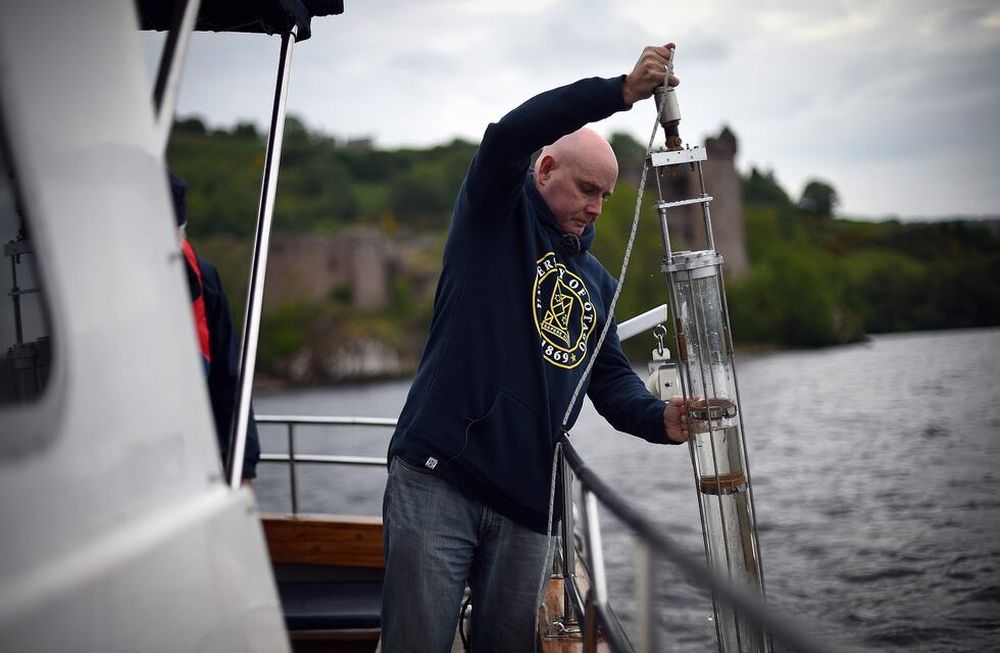 Un científico busca el ADN del mítico monstruo del lago Ness