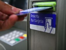El banco que pasó a prestamista en zonas populares: la compra que afecta a 400.000 clientes El banco que pasó a prestamista en zonas populares: la compra que afecta a 400.000 clientes