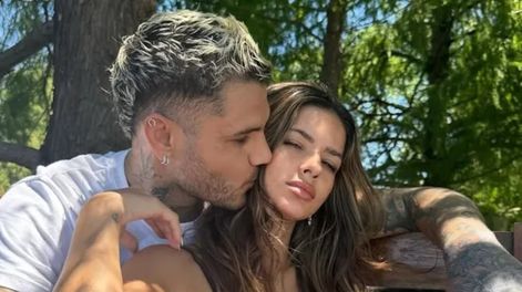 Los Andes | La modelo sorprendió al compartir un fragmento de su canción “Ay Ay Ay”.