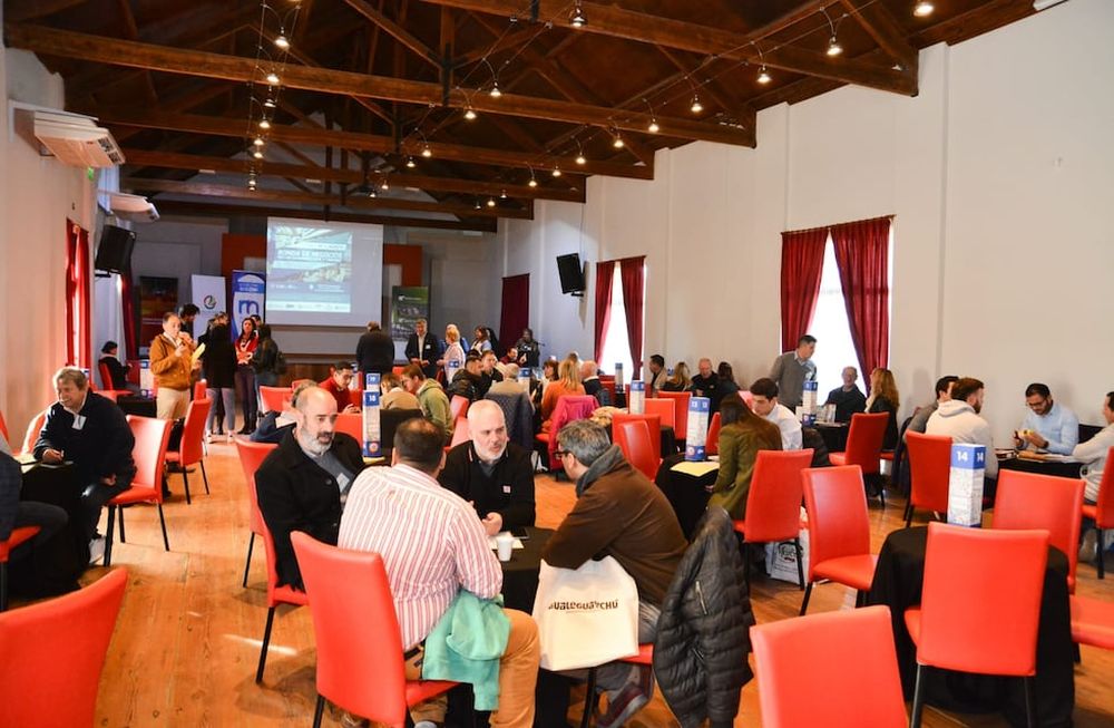 Las rondas de negocios favorecen las oportunidades para pymes y desde la FEM entienden que hay potencial en Chile para empresas mendocinas de los rubros alimentos, bebidas, agroindustria y turismo.