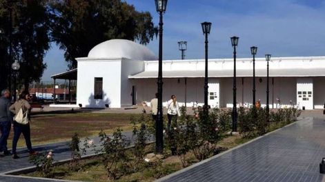 Quitar las rejas de Las Bóvedas, un gran acierto - Por Javier Hernández