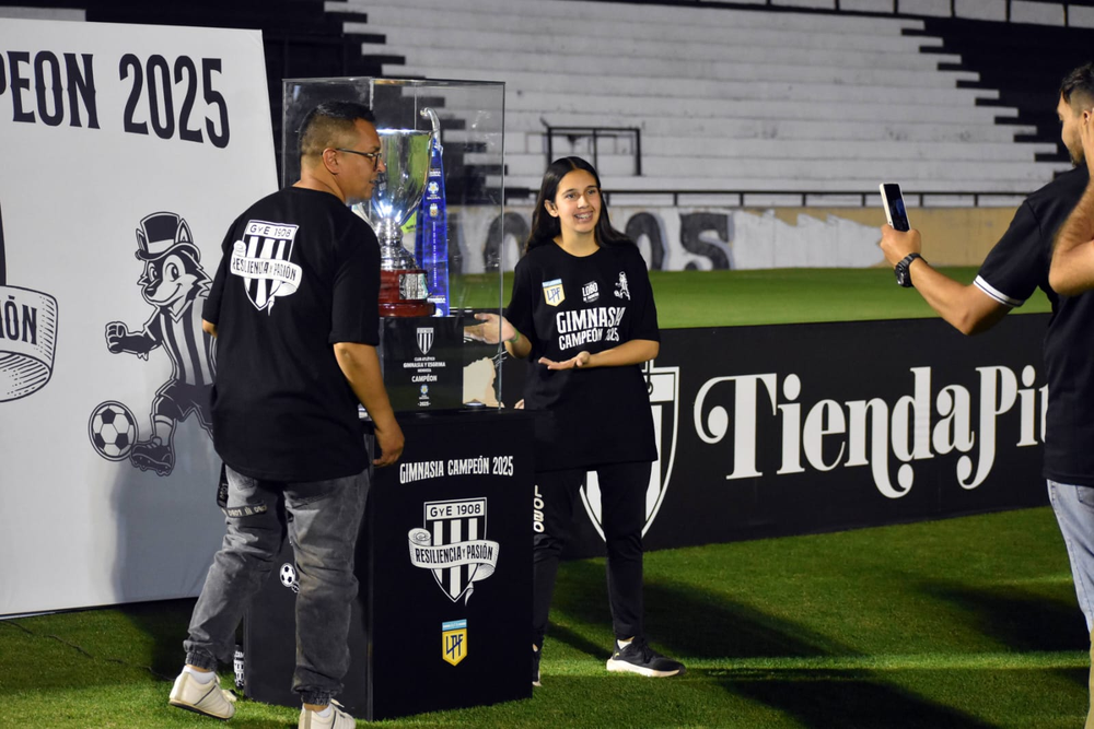 La Copa de los campeones: Gimnasia y Esgrima