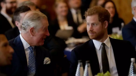 El rey Carlos hizo un pedido directo al príncipe Harry, pero no ha tenido suerte.