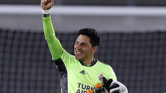 Dónde y cuándo jugará River el próximo partido de Libertadores si no se puede jugar en Argentina. Además, si no recupera a jugadores tras el masivo contagio de covid, el mendocino atajará otra vez.