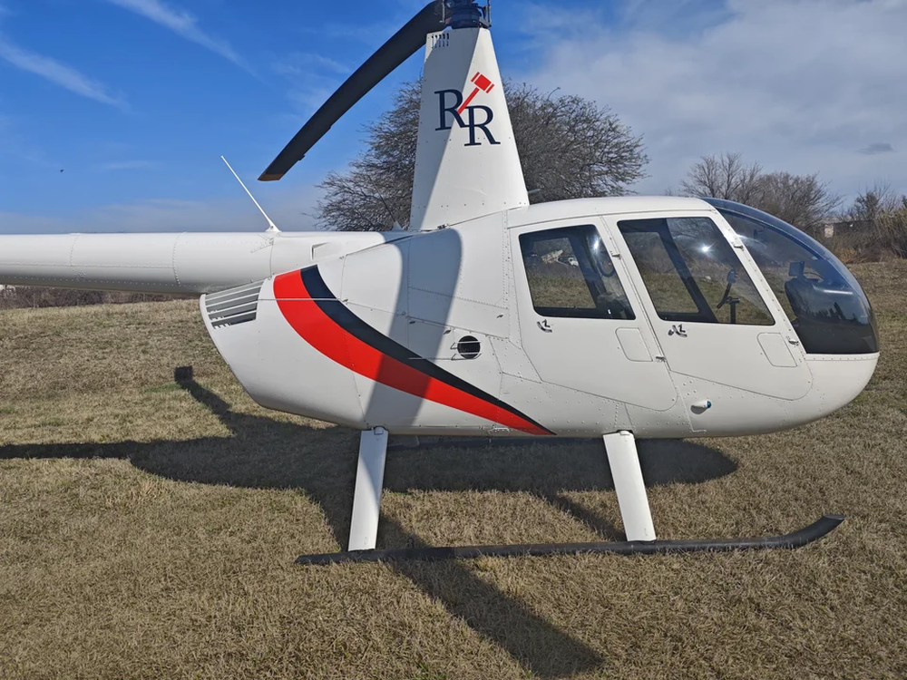 Córdoba: piloteaba un helicóptero sin papeles, aterrizó en la calle y fue detenido