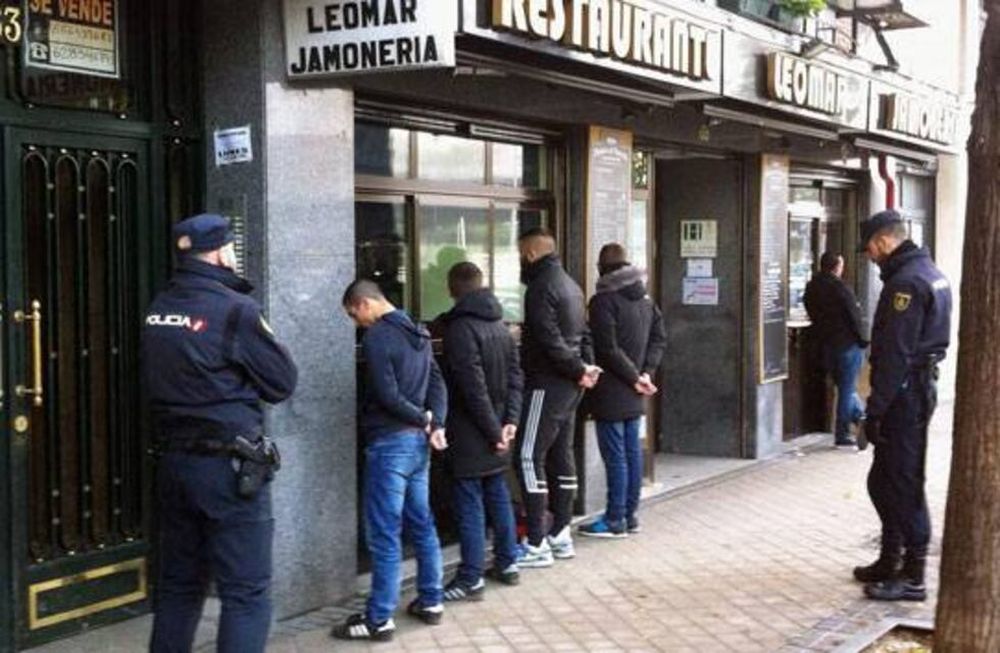 Detuvieron a 32 barrabravas en España