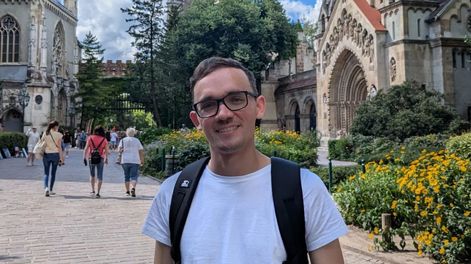 Manuel Villalba, argentino en Hungría.