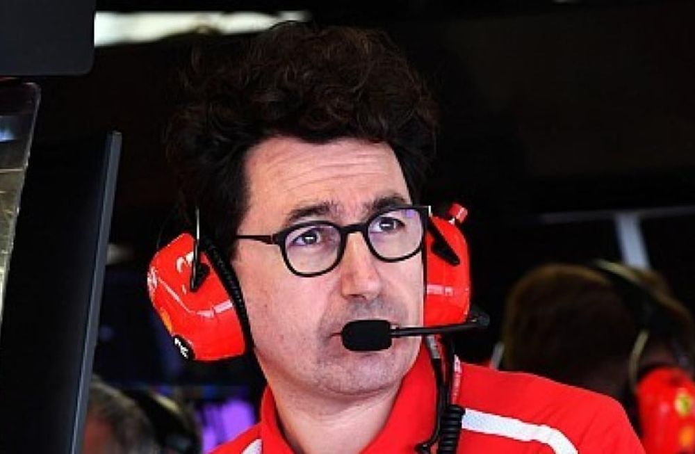 Binotto tiró más leña al fuego en Ferrari