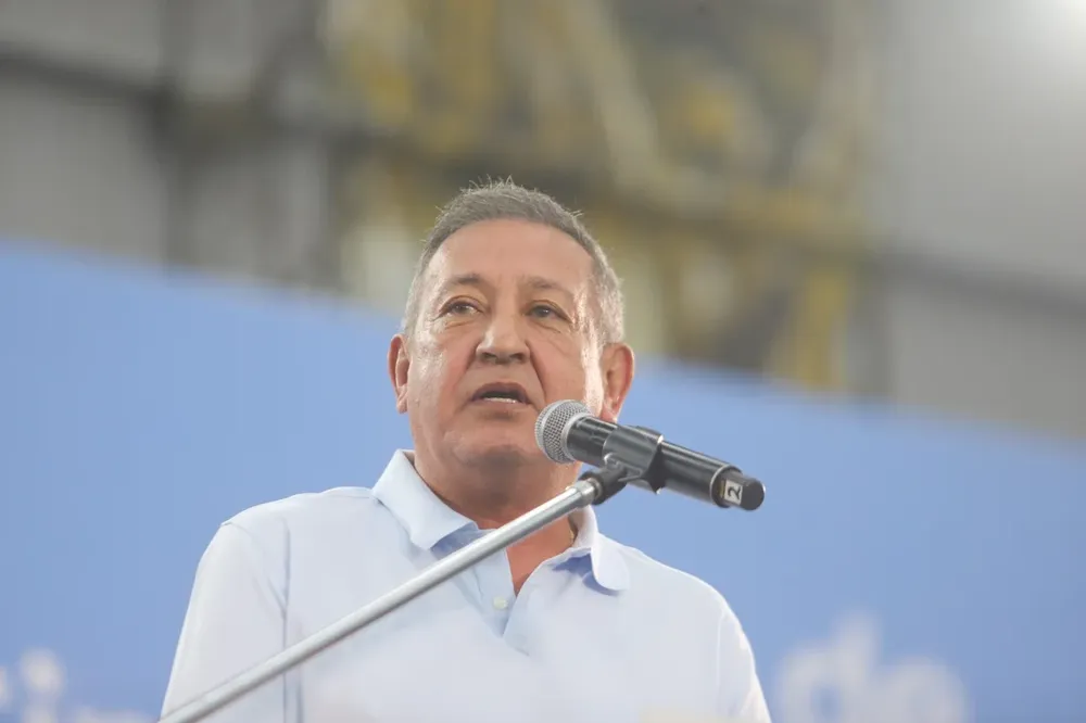  Omar Maturano (La Fraternidad)