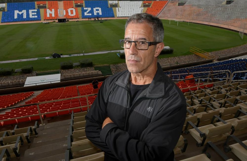 Alejandro Benito, es optimista, pero precisó que necesita más colaboración por parte de la gente del boxeo. Foto: Orlando Pelichotti / Los Andes