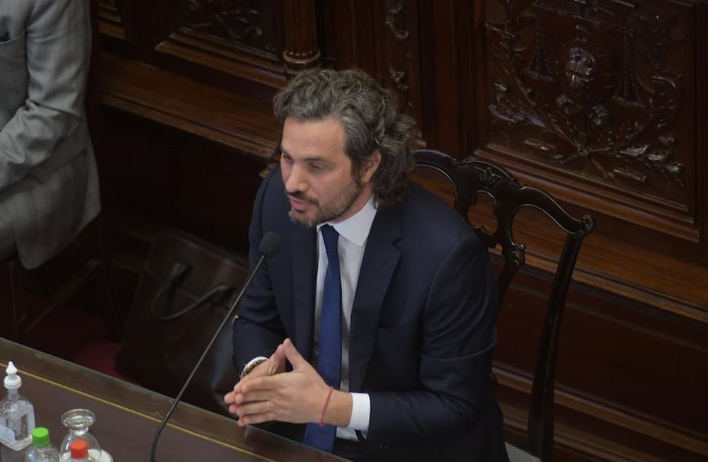 El jefe de gabinete Santiago Cafiero presenta un informe de gestión en una sesión especial del Senado. Federico López Claro / Corresponsalía