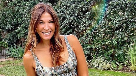 Cathy Fulop protagonizó su propio desfile en su casa y demostró que todo le queda bien.