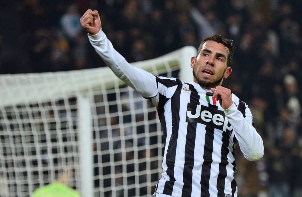 ¿Vuelve Tevez a Boca? Angelici viajará a Chile para convencerlo