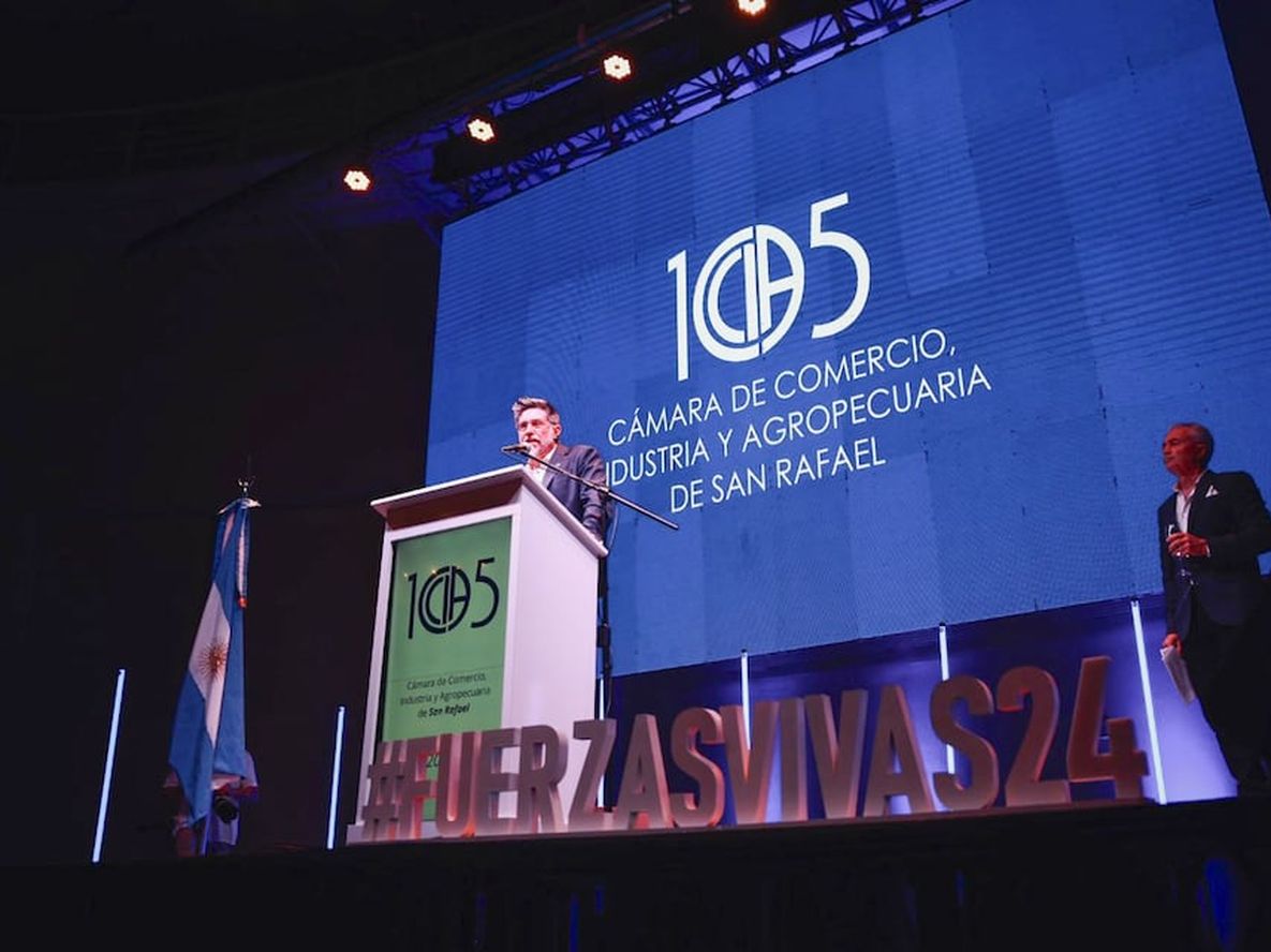 Gabriel Brega, presidente de la Cámara de Comercio, Industria y Agropecuaria de San Rafael, durante el almuerzo de las Fuerzas Vivas del departamento. Foto: Los Andes