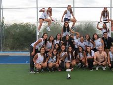 Las campeonas del hockey césped son de Pumai