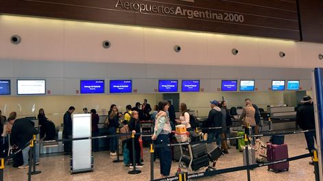 La provincia de Mendoza es el cuarto destino más visitado por pasajeros que viajan en avión. Foto: Orlando Pelichotti / Los Andes