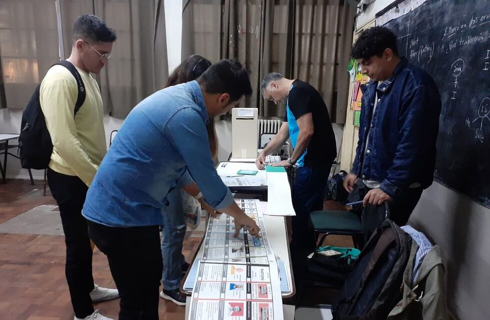 Así se vota en Maipú.