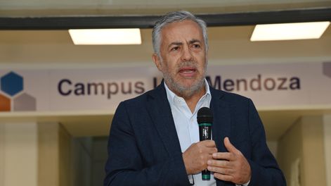 El gobernador Alfredo Cornejo. Archivo