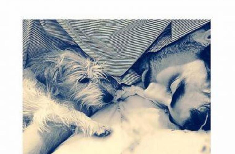 La dulce foto de Candelaria Tinelli con sus dos amores