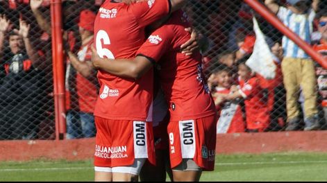 El Cruzado volvió al triunfo frente a un rival directo del Reducido y se ilusiona con la clasificación.