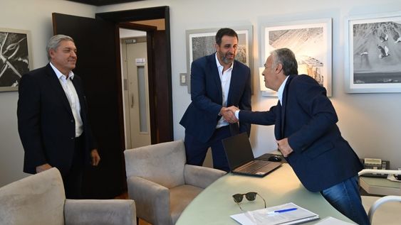 Raúl Faura y Cristian Azar fueron los funcionarios elegidos por Cornejo para completar el directorio del EPRE. Foto: Gobierno de Mendoza.