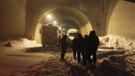 Los Andes | Más de 400 personas quedaron varadas en el corredor internacional por un fuerte temporal. Foto: Gentileza Manuel Roco.