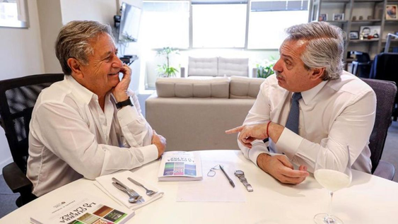 Eduardo Duhalde junto a Alberto Fernández&nbsp;