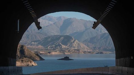 Los Andes | En todos estos años no se han hecho las obras que debían –a juicio de los expertos- complementar la gran represa, aguas arriba. / Ignacio Blanco