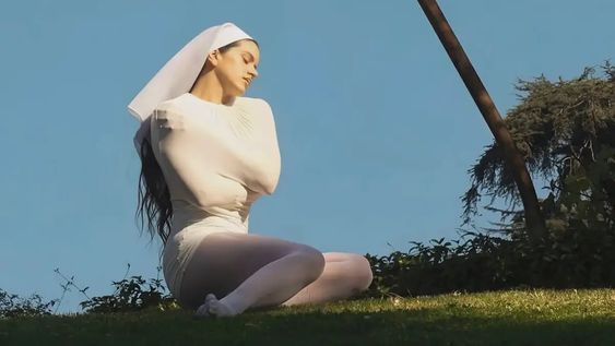 cita imperdible para fans de rosalia: se escuchara el album lux con sonido holofonico