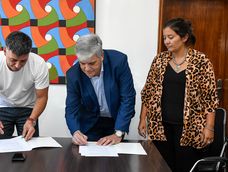 calvente lidera una iniciativa pionera: guaymallen financiara su parque solar con un bono verde calvente lidera una iniciativa pionera: guaymallen financiara su parque solar con un bono verde