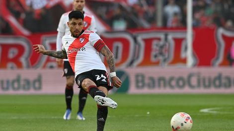 El mendocino se mostró recuperado de la molestia que lo sacó del partido con Independiente y jugaría ante Newells. / Gentileza.