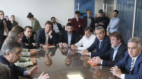 Los Andes | Martín Llaryorade CordobaCarlos GutierrezTransporteFoto Federico Lopez Claro