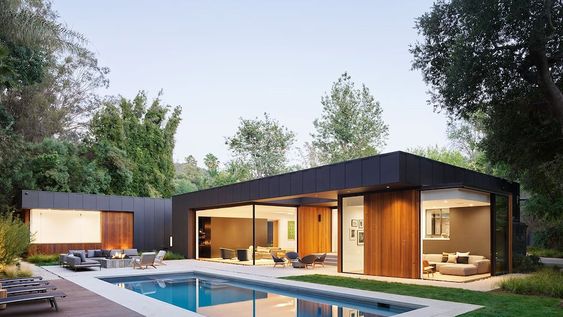 Una casa de campo increíblemente transparente