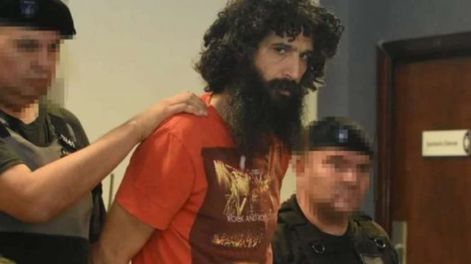 Los Andes | Gil Pereg, en una de sus ruidosas visitas al Tribunales. Orlando Pelichotti/ Los Andes