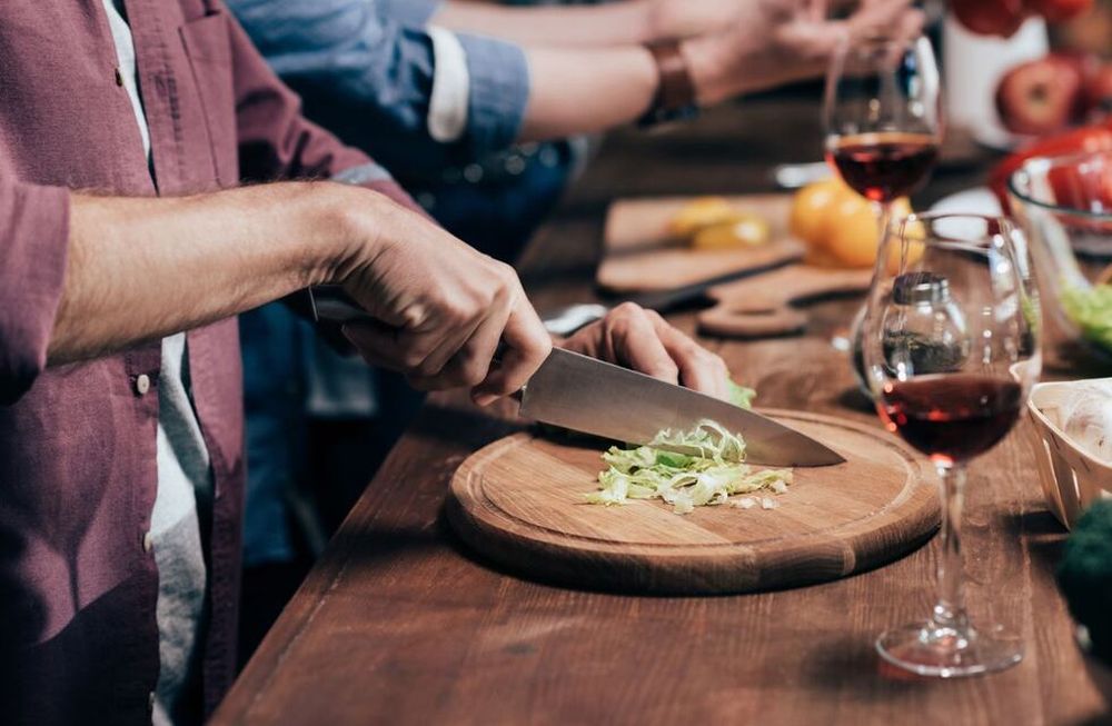No solo se marida: tres consejos para cocinar con vino