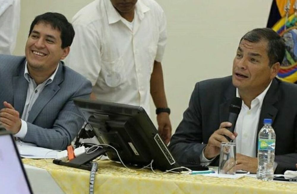 Andrés Arauz es un joven de sólida formación económica, pero es desconocido para los ecuatorianos. Sus votos no son suyos, sino del ex presidente, y apenas superan el 30% del electorado.