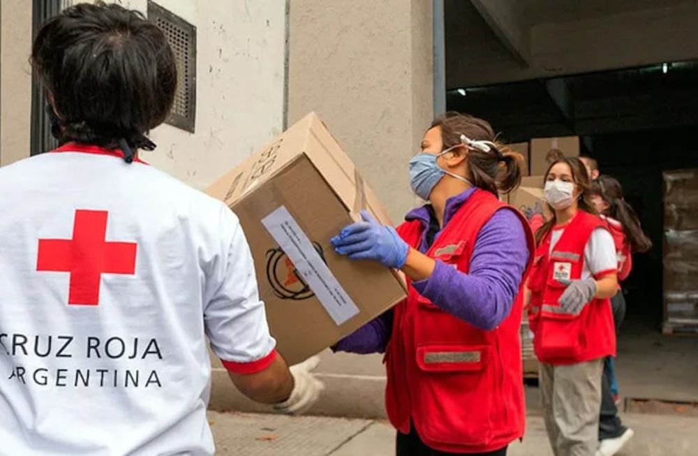 Últimas horas de la primera colecta nacional de la Cruz Roja ArgentinaSe trata de la primera que hace la entidad con alcance en todo el país. El objetivo es ayudar a la misión de contribuir a mejorar la vida de las personas, en especial de aquellas que se encuentran en situación de vulnerabilidad.