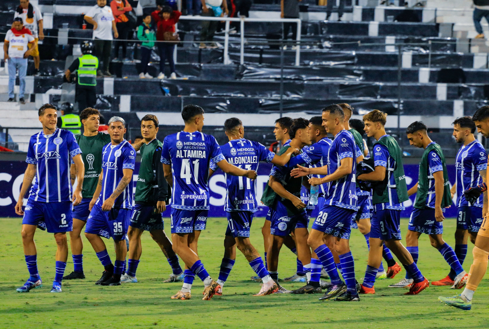 La victoria en Perú le dio aire a Godoy Cruz