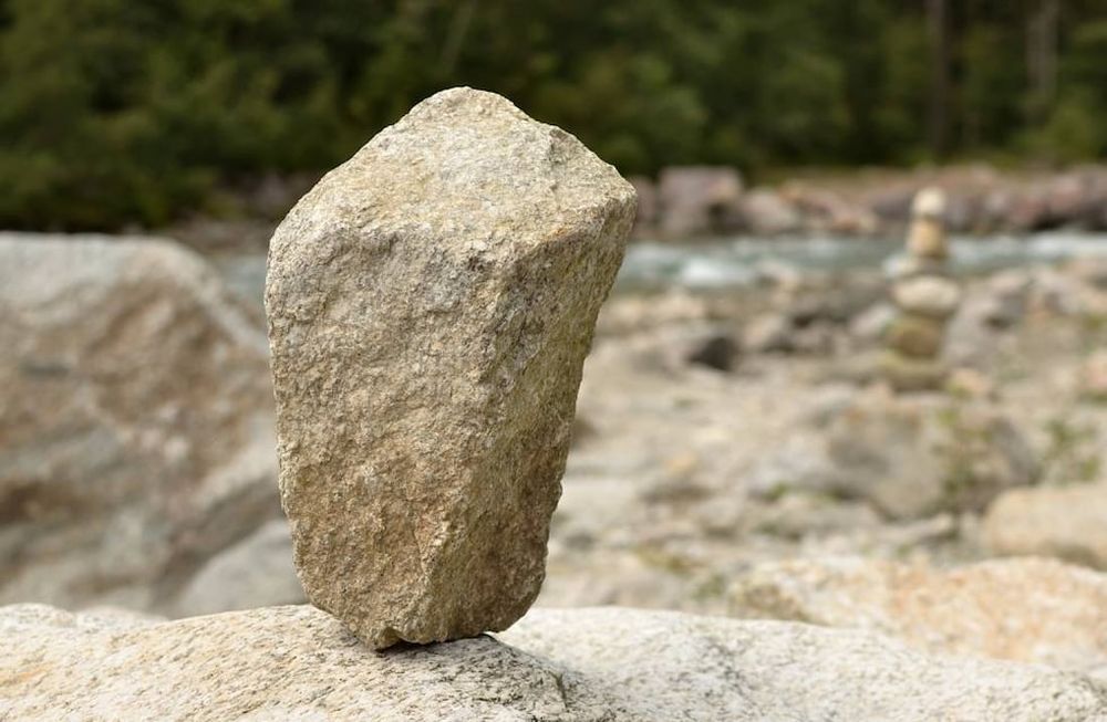 Adherimos al petitorio donde se solicita que se incorporen contenidos mínimos de Mineralogía y Geología en los programas educativos de la provincia.