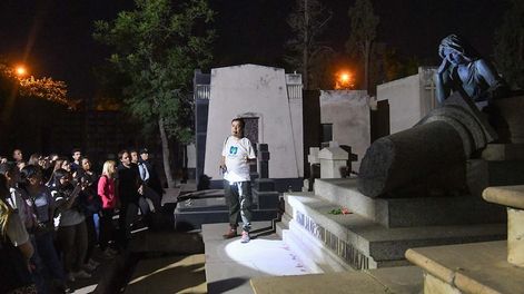 Los Andes | La Ciudad de Mendoza realizó nuevos encuentros en el Cementerio. El ciclo de visitas guiadas se llamó en esta ocasión Rituales del Alma. Foto: Marcelo Rolland / Los Andes
