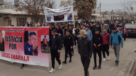 Vecinos y familiares de Lucas Amarilla exigieron justicia por el caso.