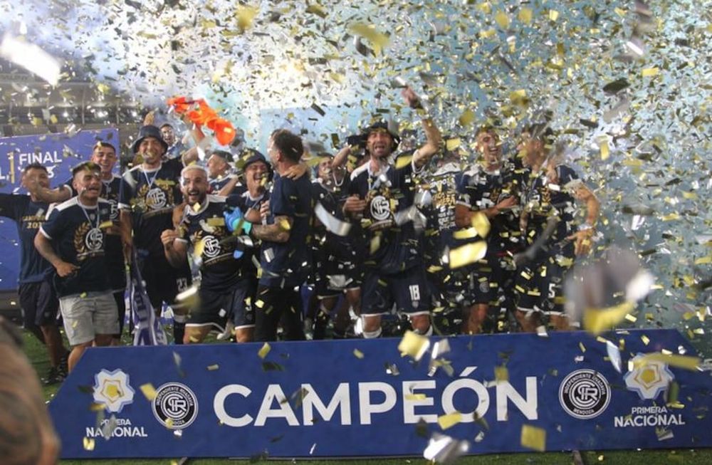 Independiente Rivadavia, campeón de la Primera Nacional jugará en la Liga Profesional 2024. Antes, disputará un amistoso ante River en el Malvinas. / Gentileza