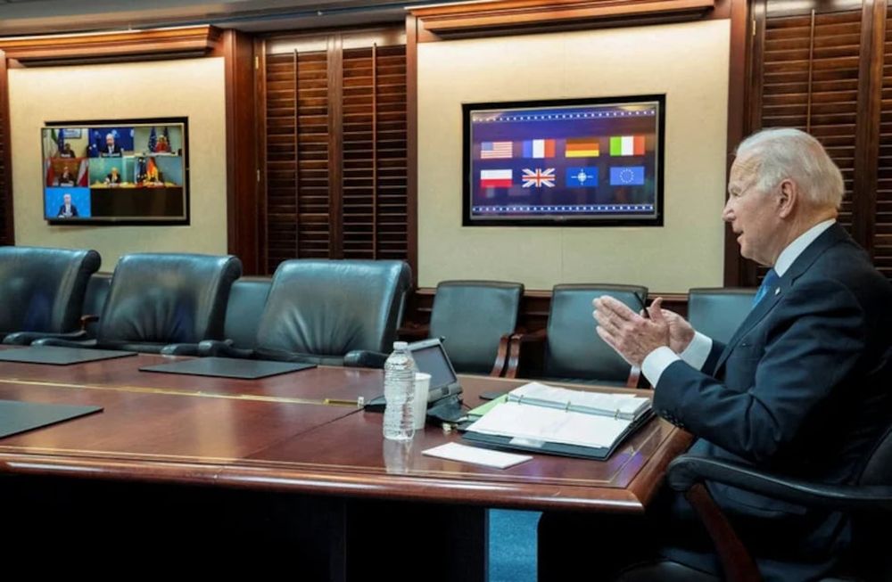 Joe Biden mantuvo una conversación con otros líderes para avanzar contra Rusia. - AP