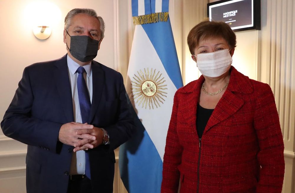 El presidente Alberto Fernández se vuelve a ver con la directora gerente del Fondo Monetario Internacional, Kristalina Georgieva (Archivo foto Presidencia)