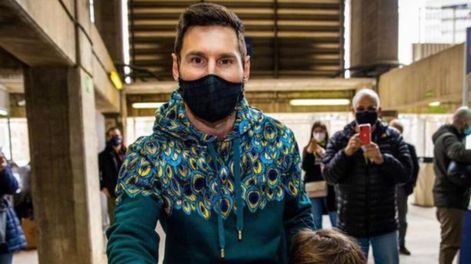 El astro argentino ya votó en las elecciones para elegir nuevo presidente del Barcelona.